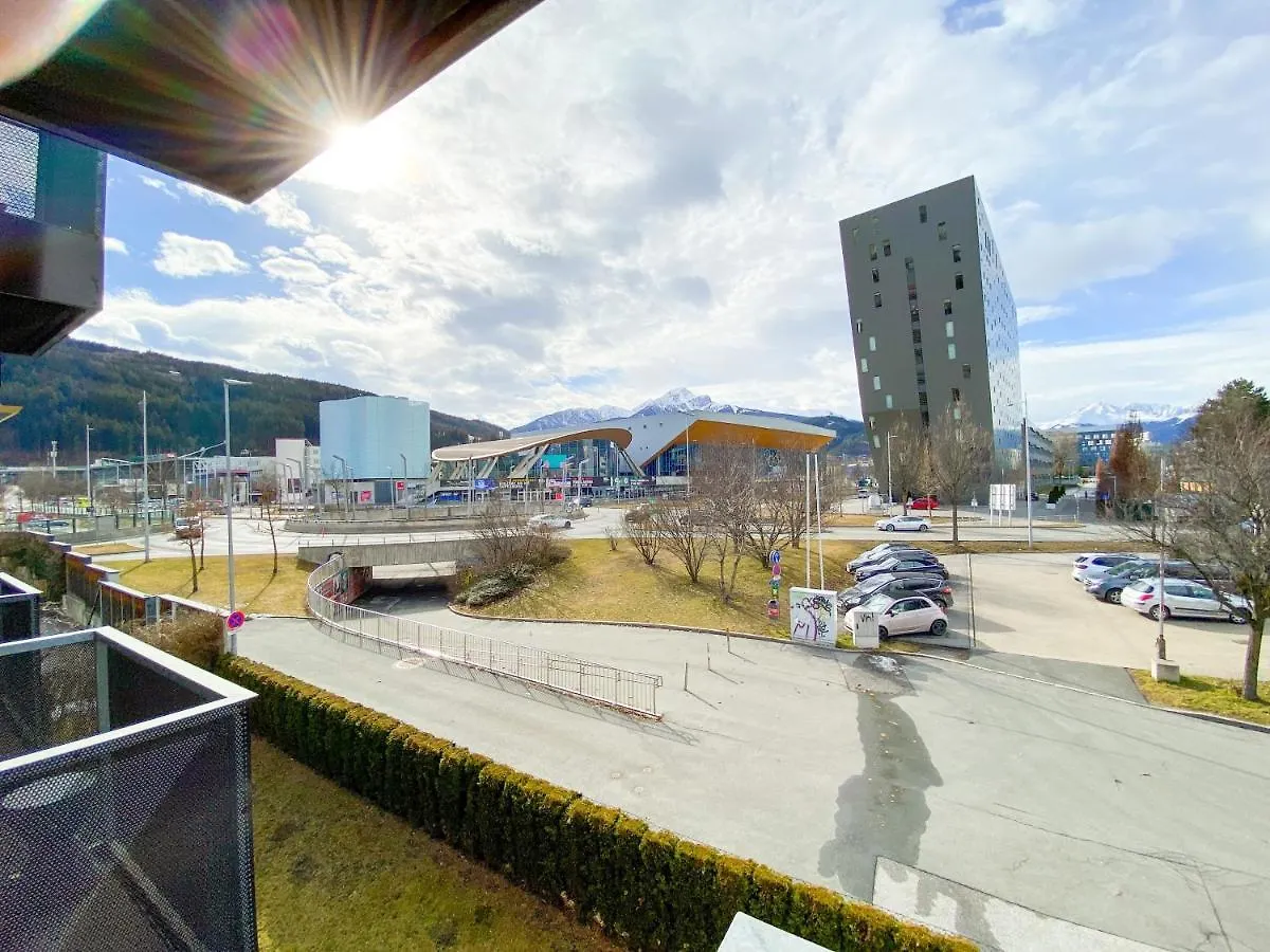 Blackhome Innsbruck City East I Contactless Check-In Апарт-отель