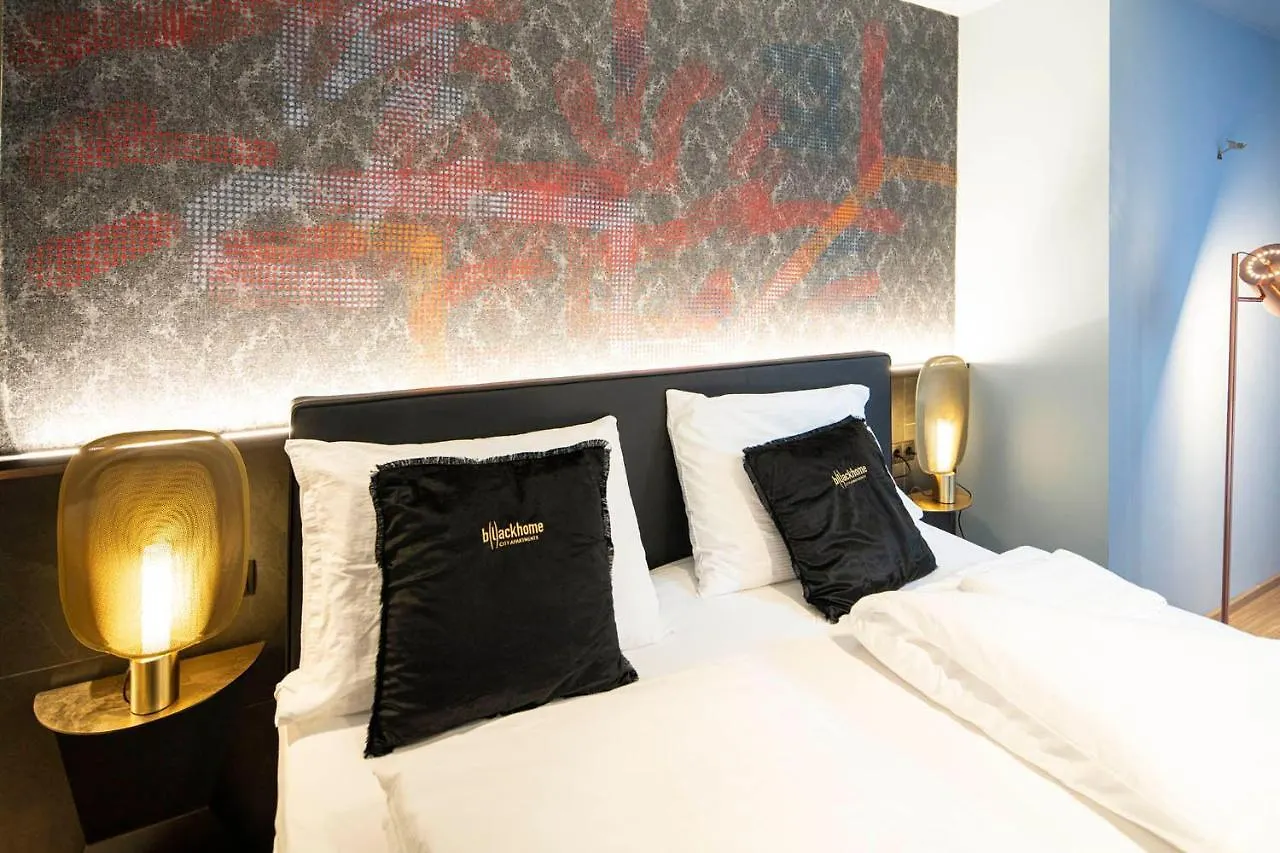 Blackhome Innsbruck City East I Contactless Check-In Апарт-отель
